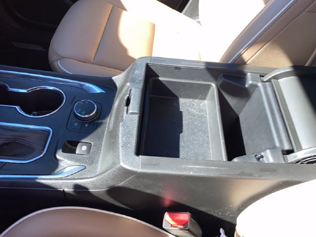 Used 2023 Chevrolet Traverse Premier w/ LPO, Floor Liner Package AWD/4WD image 15
