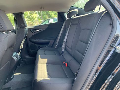 Used 2024 Chevrolet Malibu LT image 25