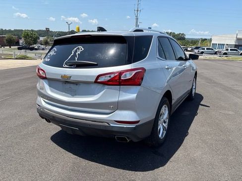Used 2020 Chevrolet Equinox LT FWD image 8