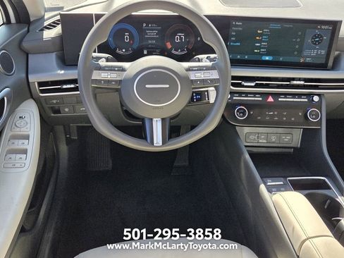 Used 2025 Hyundai Sonata SEL FWD image 11
