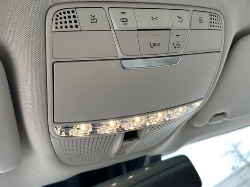 Certified 2022 Mercedes-Benz GLC 300 image 33