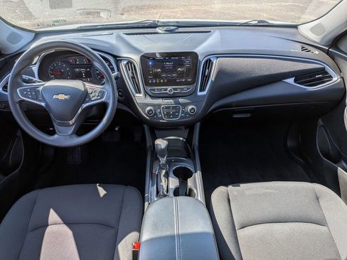 Used 2023 Chevrolet Malibu LT FWD image 24