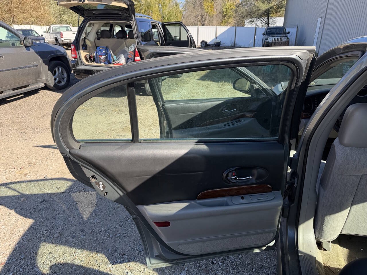 Used 2004 Buick Le Sabre Custom FWD image 22