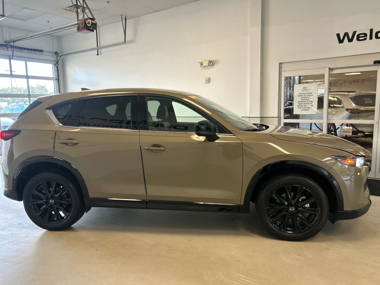 Certified 2024 MAZDA CX-5 Carbon Edition AWD/4WD image 7
