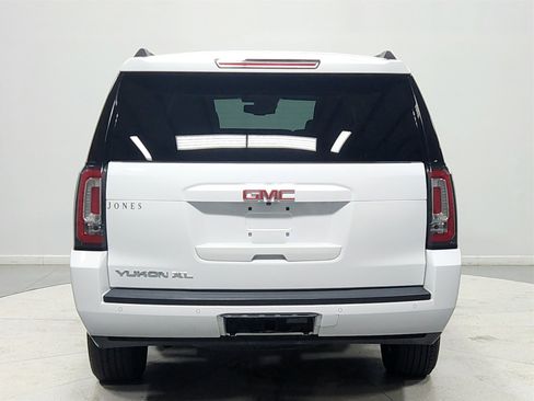 Used 2019 GMC Yukon XL SLT w/ Open Road Package image 6
