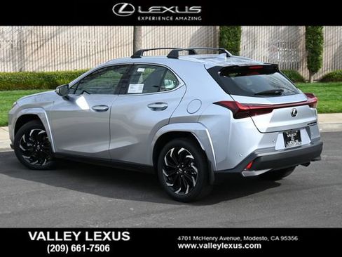 New 2026 Lexus UX 300h AWD image 4