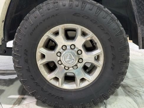 Used 2019 RAM 2500 Laramie image 34