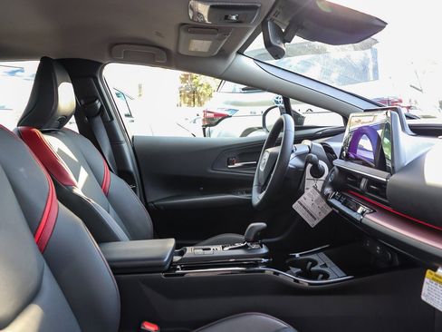 New 2026 Toyota Prius Plug-In Hybrid image 19