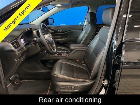 Used 2023 GMC Acadia AT4 image 11