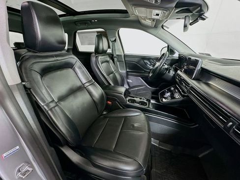 Certified 2022 Lincoln Corsair AWD w/ Premium Package image 32