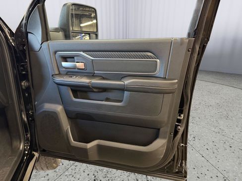 New 2026 RAM 2500 Big Horn AWD/4WD image 42