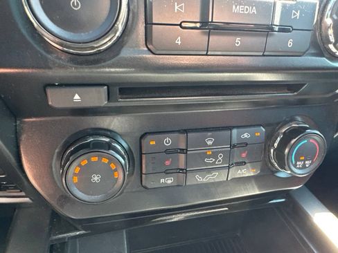 Used 2017 Ford F150 XLT w/ Equipment Group 302A Luxury AWD/4WD image 20