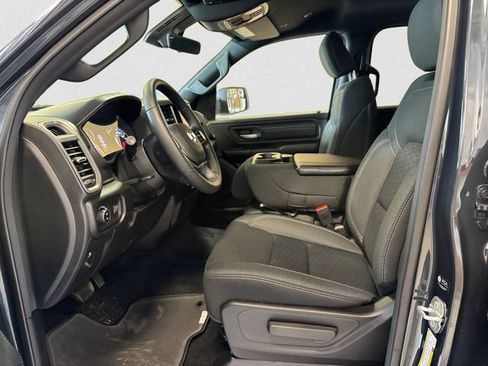 New 2026 RAM 1500 Express AWD/4WD image 10