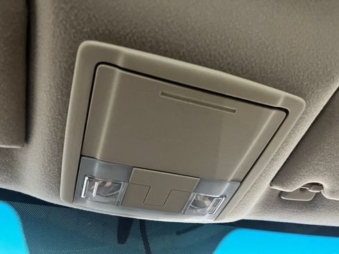 Used 2009 Ford Taurus SEL FWD image 66