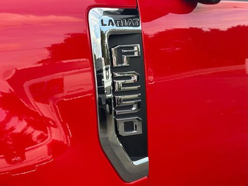 Used 2021 Ford F250 Lariat w/ Lariat Ultimate Package image 10