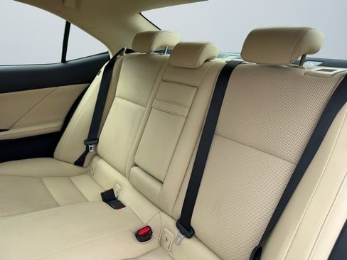 Used 2015 Lexus IS 250 AWD w/ Navigation System Package image 14