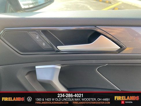 New 2024 Volkswagen Tiguan SE image 52