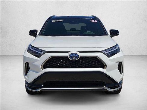 Used 2024 Toyota RAV4 XSE w/ Weather Package AWD/4WD image 2