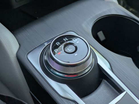 New 2026 Ford Escape SE FWD image 32