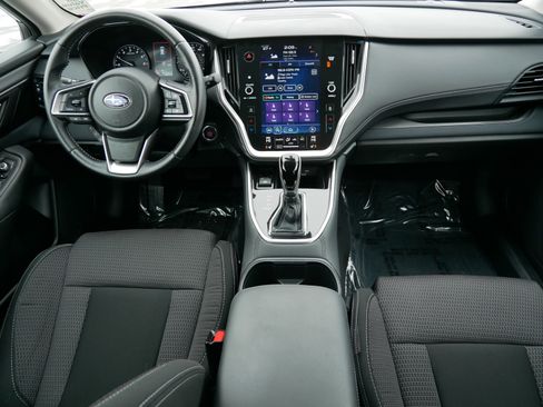 Certified 2022 Subaru Outback Premium image 10