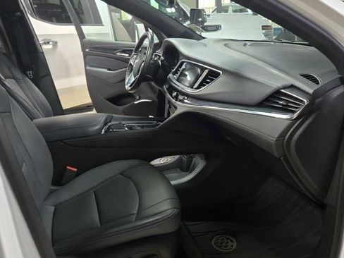Certified 2023 Buick Enclave Premium w/ Experience Buick Package image 15