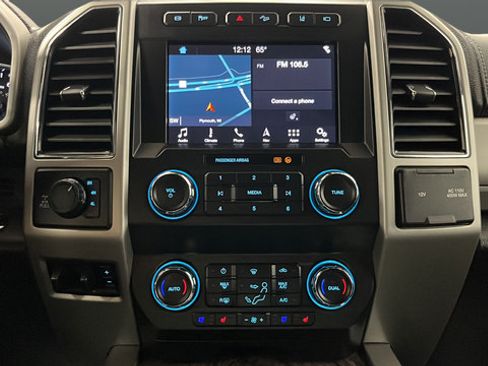 Used 2019 Ford F350 Lariat w/ Lariat Ultimate Package AWD/4WD image 12