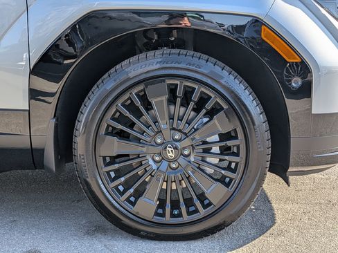 New 2025 Hyundai Santa Fe Calligraphy image 7