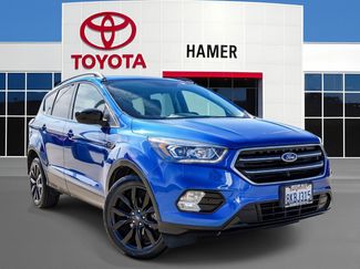 Used 2019 Ford Escape SE video 1