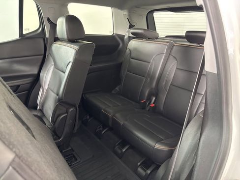 Used 2022 GMC Acadia AT4 w/ GMC Pro Grade Package image 33