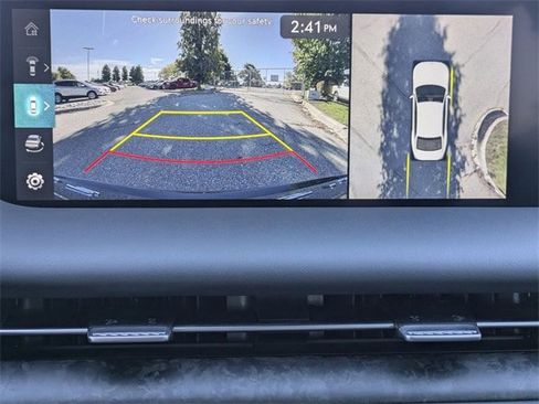 Used 2023 Genesis G90 3.5T image 10