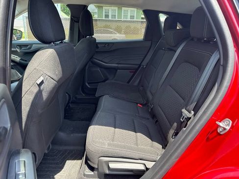 Used 2023 Ford Escape Active w/ Tech Pack #1 AWD/4WD image 8