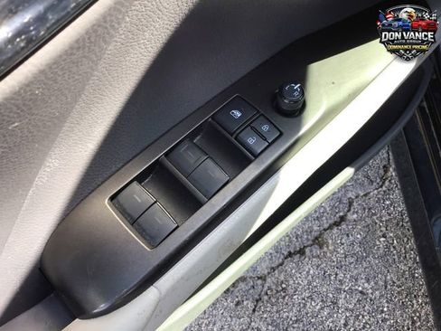 Used 2021 Toyota Camry LE FWD image 11