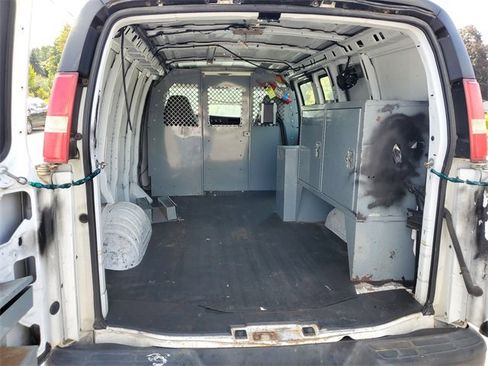 Used 2008 GMC Savana 3500 image 7