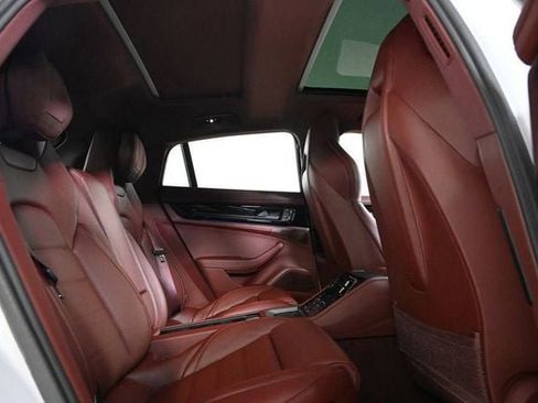 Certified 2024 Porsche Panamera 4 image 18