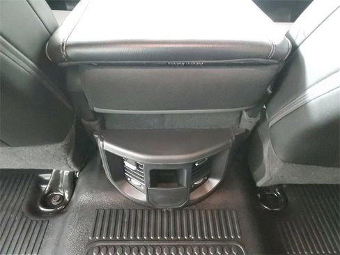 Used 2023 RAM 3500 Tradesman w/ Chrome Appearance Group image 13