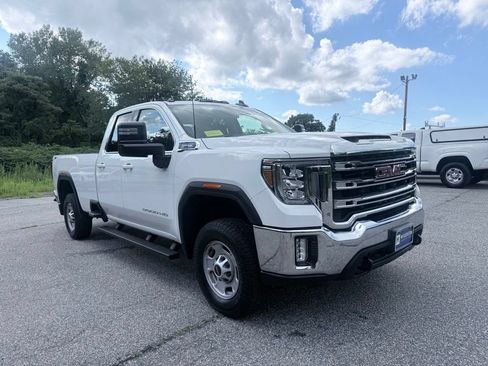 Used 2022 GMC Sierra 2500 SLE w/ X31 Off-Road Package AWD/4WD image 9