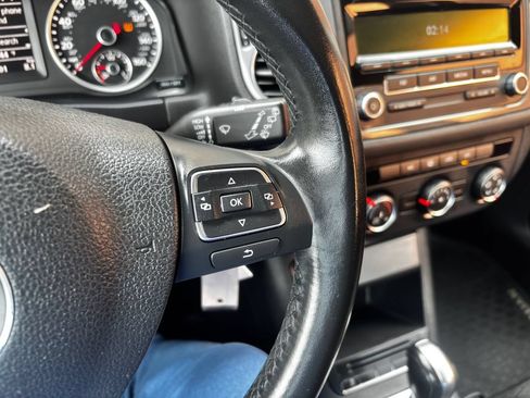 Used 2014 Volkswagen Tiguan S AWD/4WD image 22