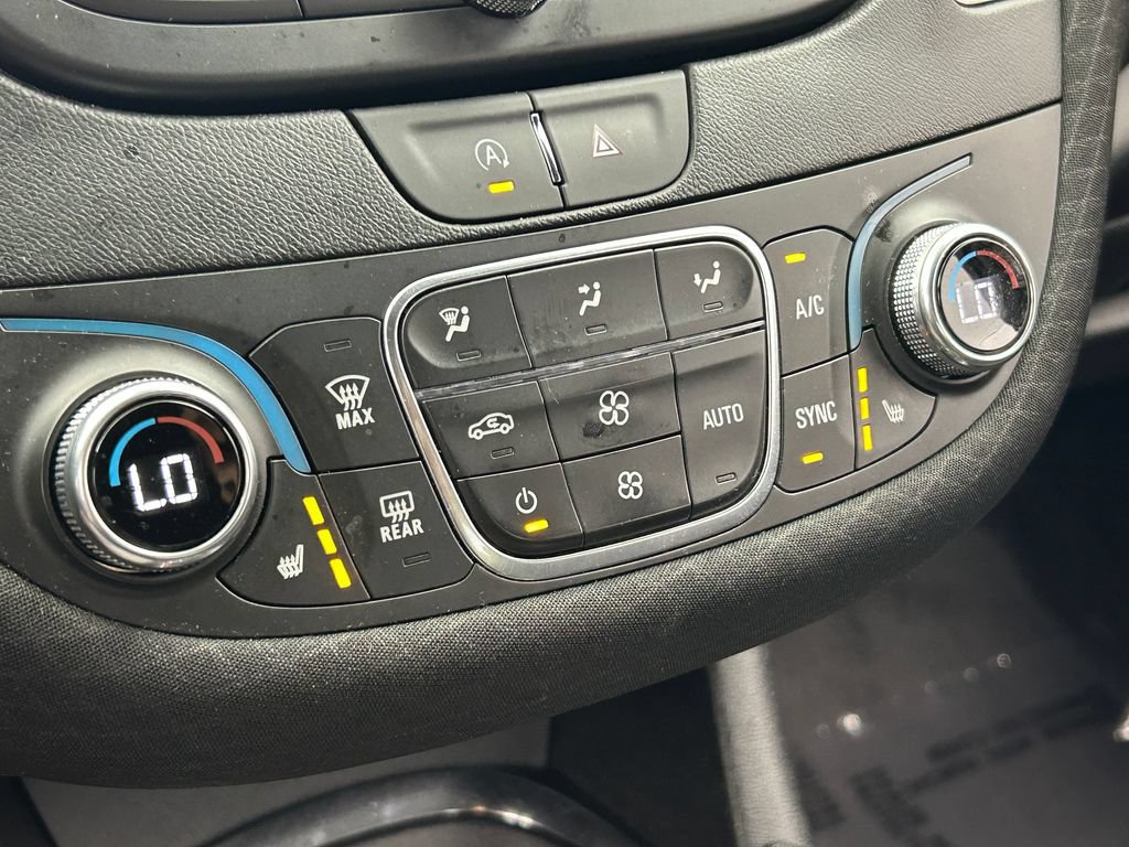 Used 2024 Chevrolet Malibu LT FWD image 36