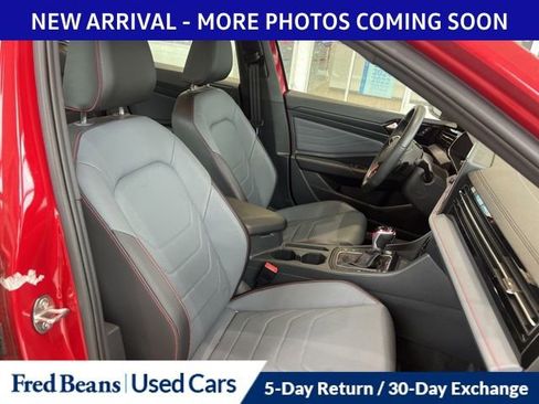 Used 2025 Volkswagen Jetta GLI Autobahn w/ GLI Black Package FWD image 6