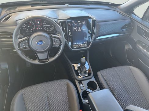 Used 2025 Subaru Forester Premium AWD/4WD image 15