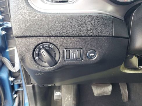 Used 2023 Dodge Charger GT image 15