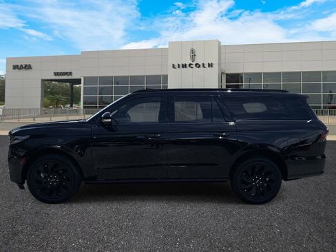 New 2025 Lincoln Navigator L Reserve w/ Jet Appearance Package image 6