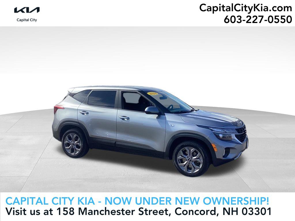 Certified 2024 Kia Seltos LX AWD/4WD image 1