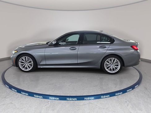 Used 2023 BMW 330i Sedan w/ Convenience Package RWD image 9