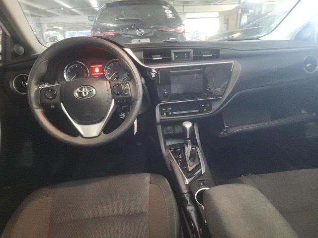 Used 2019 Toyota Corolla LE FWD image 5