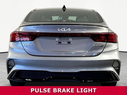 Used 2023 Kia Forte GT-Line FWD image 5