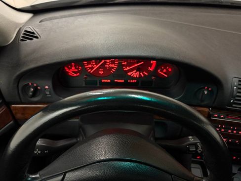 Used 2000 BMW 540i Sedan image 66