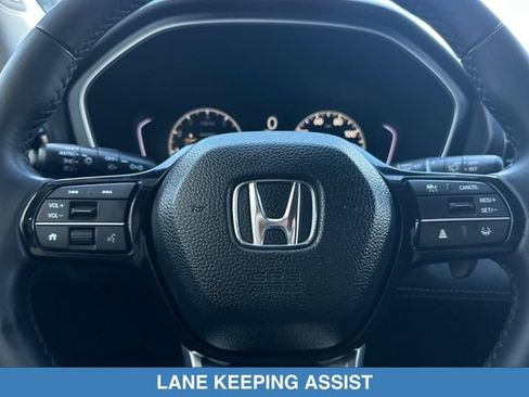 Certified 2025 Honda Pilot Touring image 28
