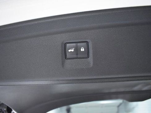 Used 2023 INFINITI QX60 Luxe w/ Cargo Package image 37