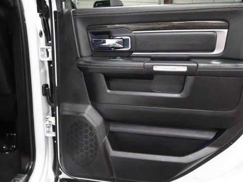 Used 2017 RAM 2500 Limited AWD/4WD image 43